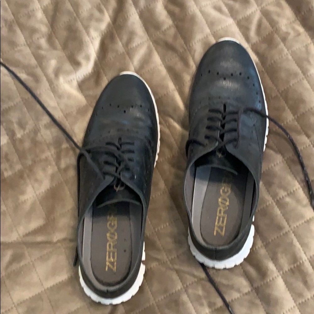 Zerogrand Black Dress Sneaker Size 7